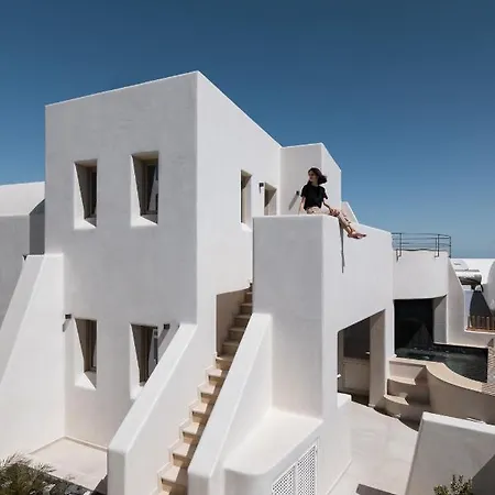 Areos Luxury Apartment *